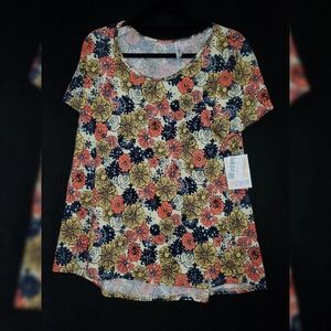 LuLaRoe Classic Tee XL